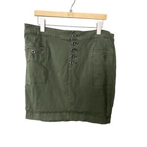 TORRID Army Green  Mini Skirt  - Size 16 (EUC)